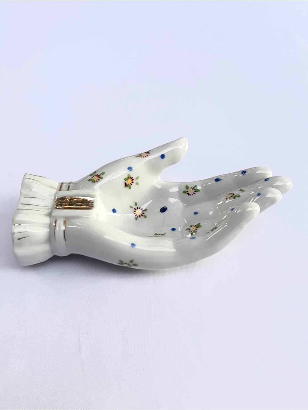 AX + APPLE Vintage Japanese White Dainty Floral Hand Jewelry Dish Gold Accent
